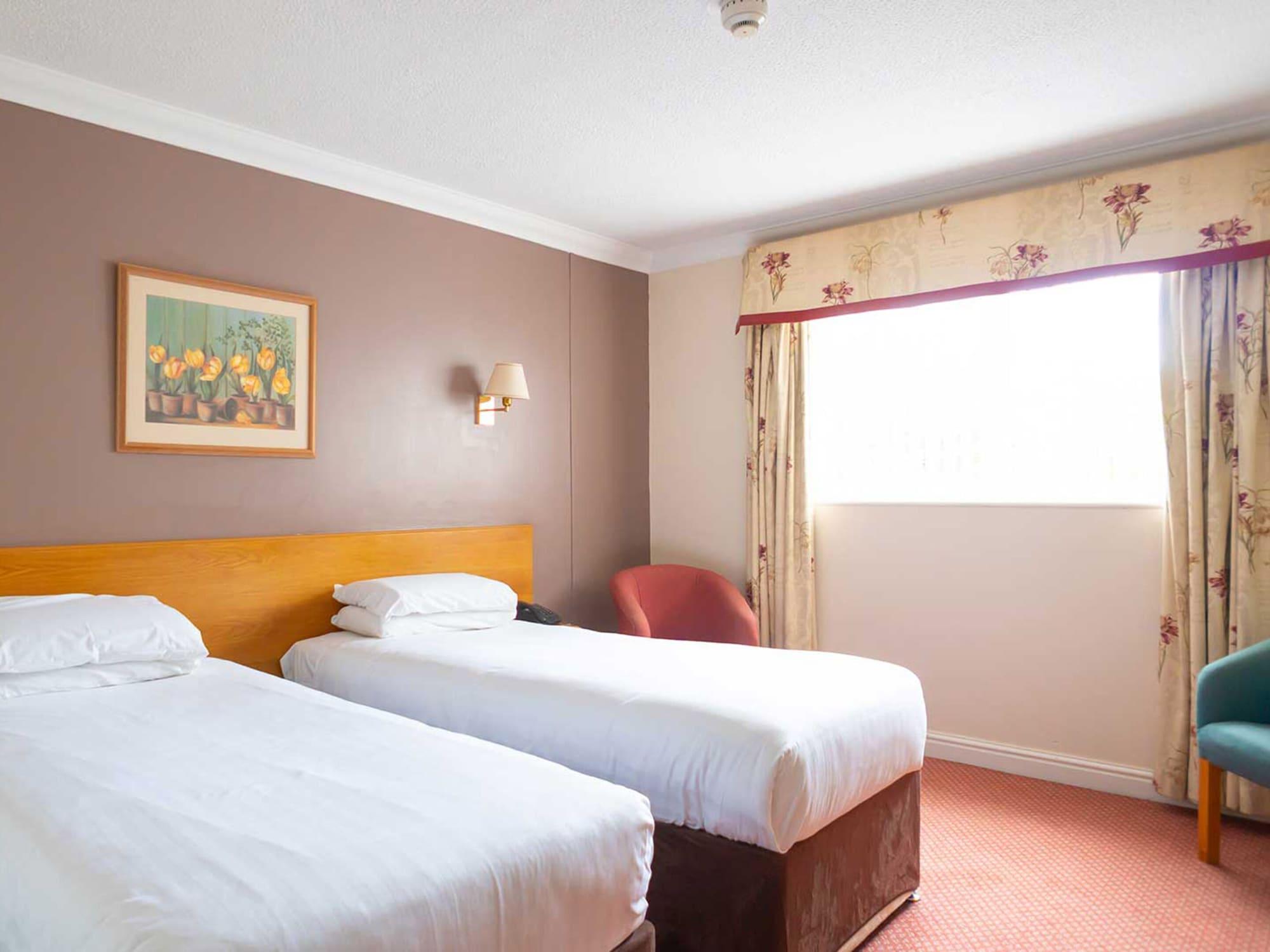 Hotel Wrexham Extérieur photo