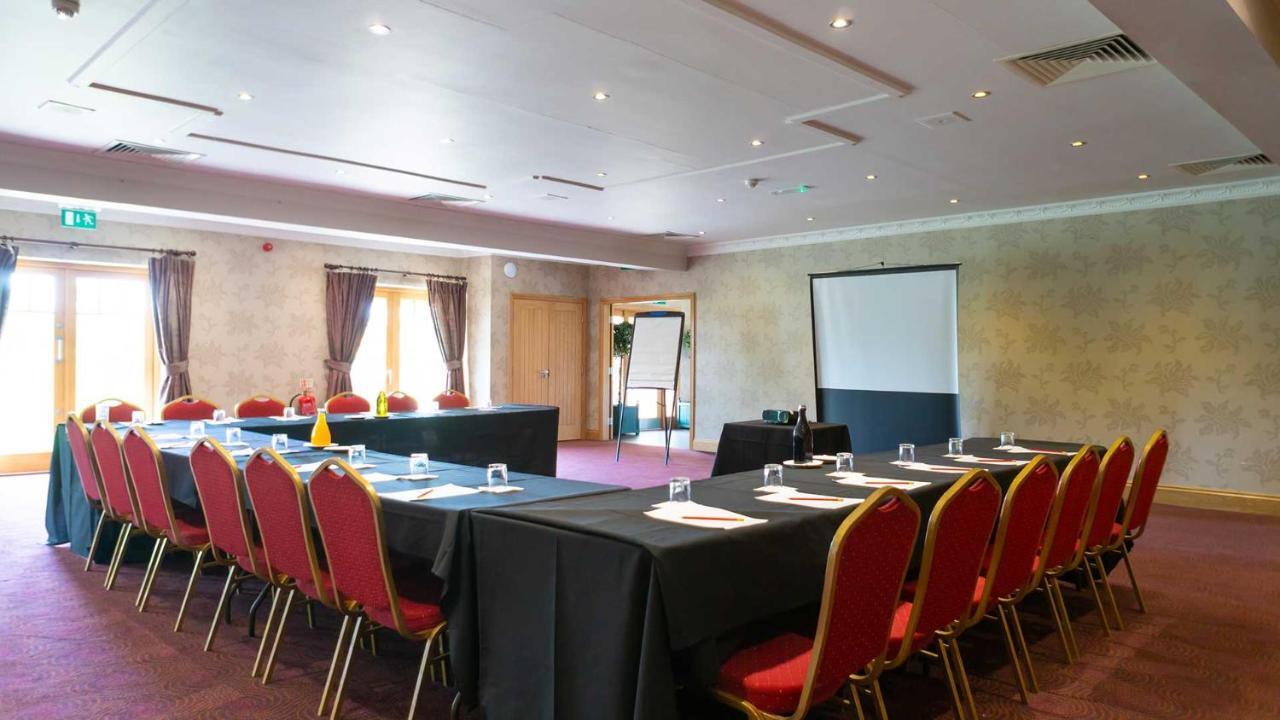 Hotel Wrexham Extérieur photo